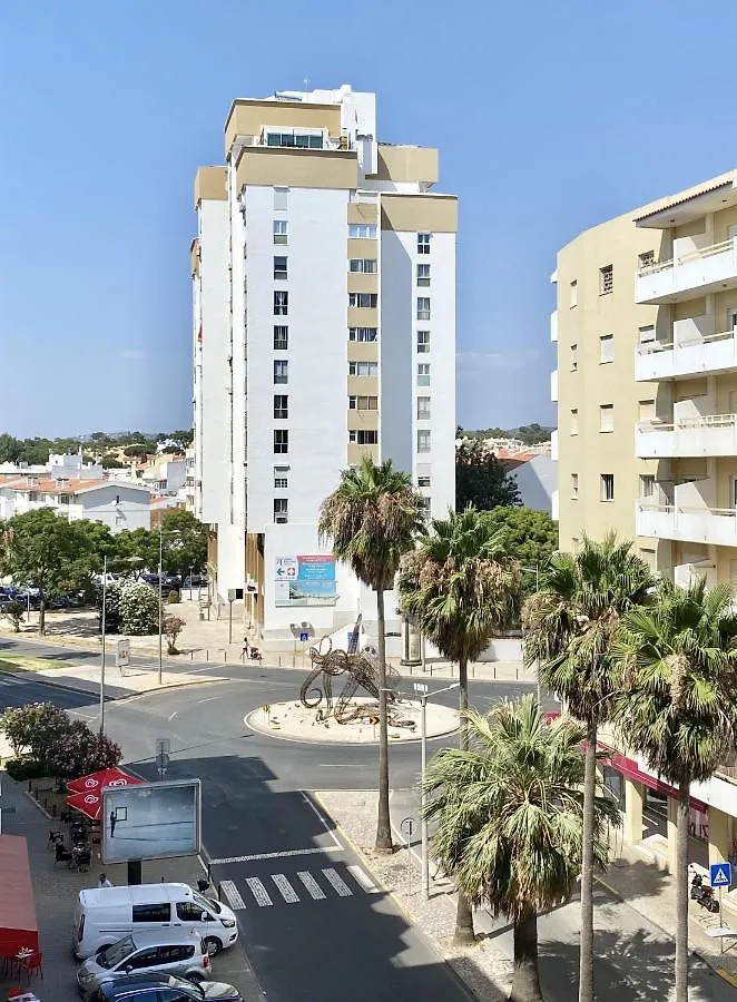 Chantal Apartment - Near The Beach - Quarteira